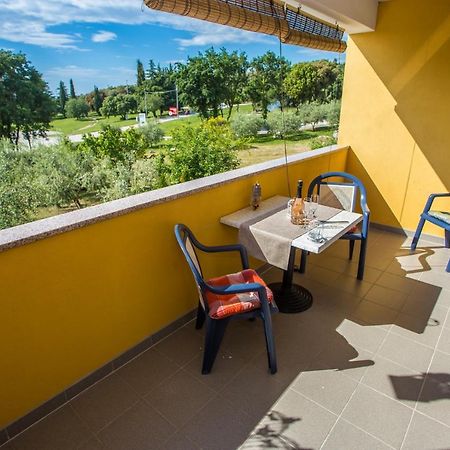 Apartman Vlado Vrsar Exterior foto