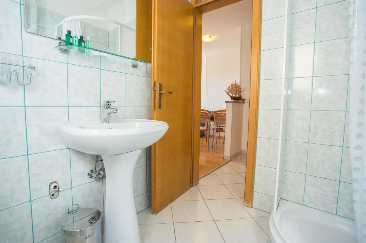 Apartman Vlado Vrsar Exterior foto