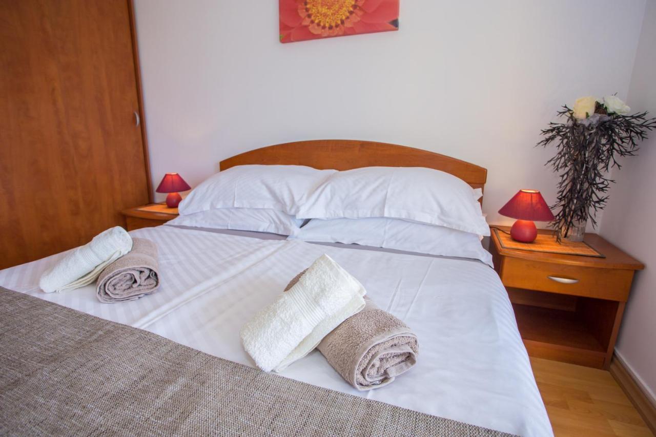 Apartman Vlado Vrsar Exterior foto