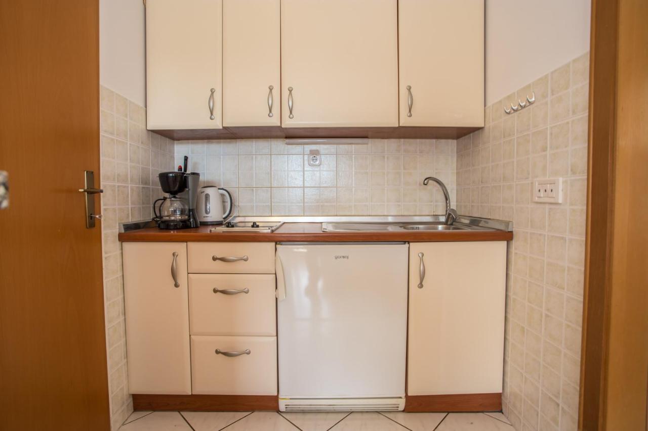 Apartman Vlado Vrsar Exterior foto