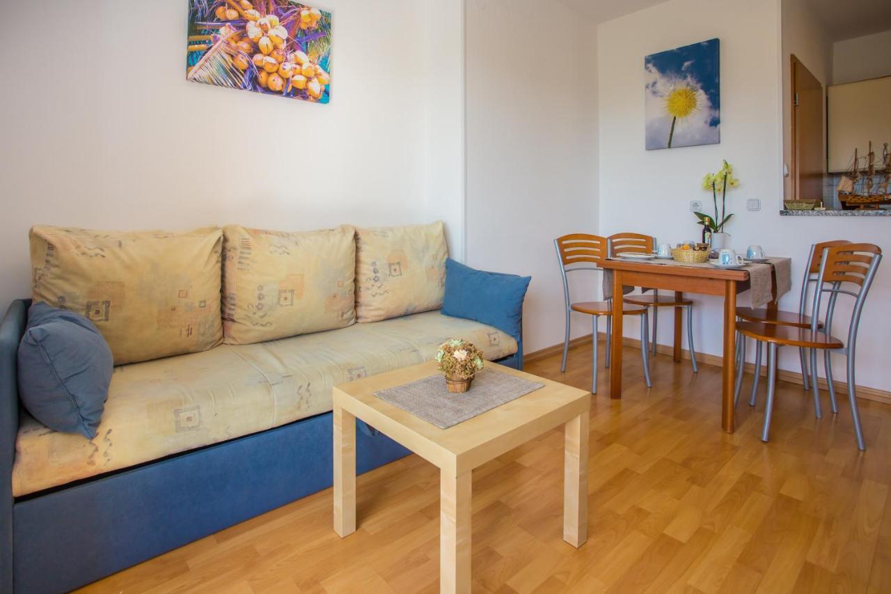 Apartman Vlado Vrsar Exterior foto