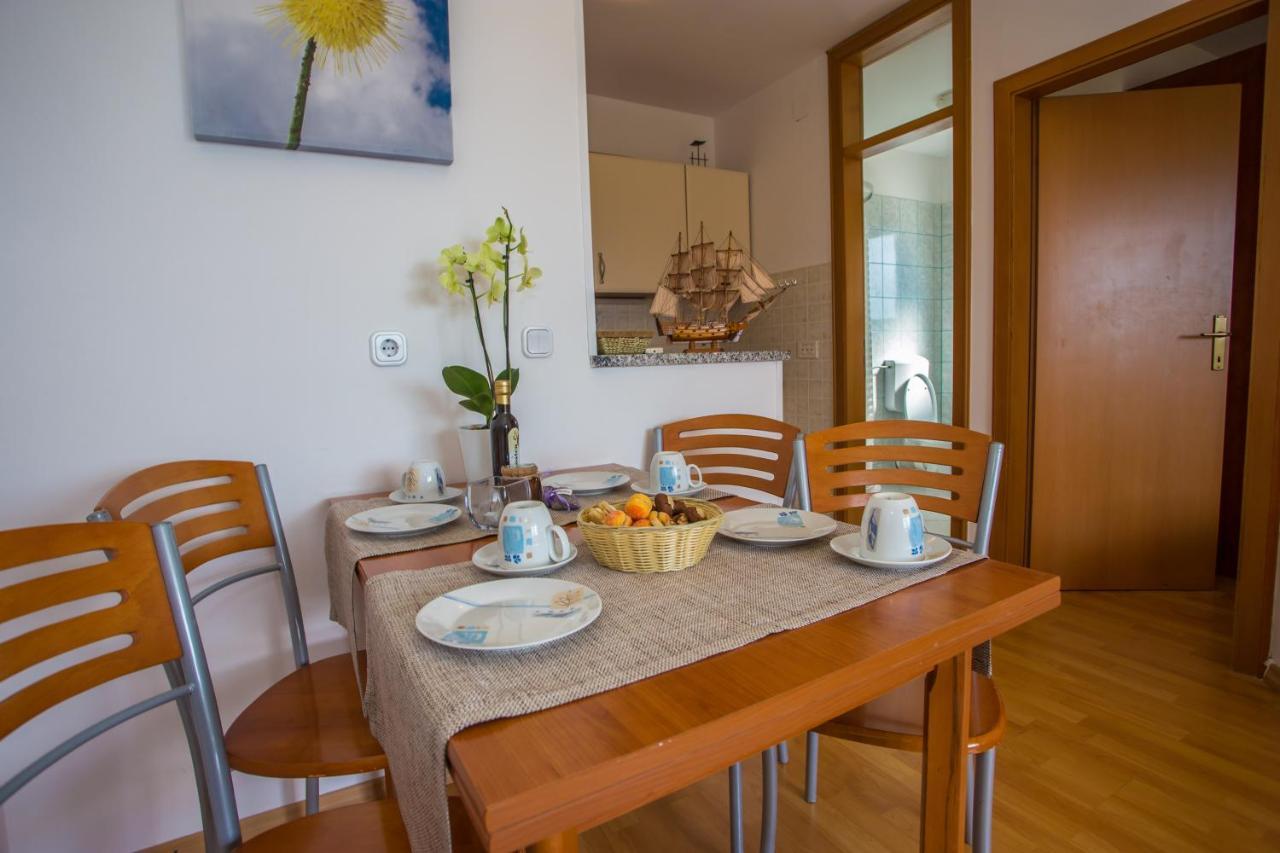 Apartman Vlado Vrsar Exterior foto